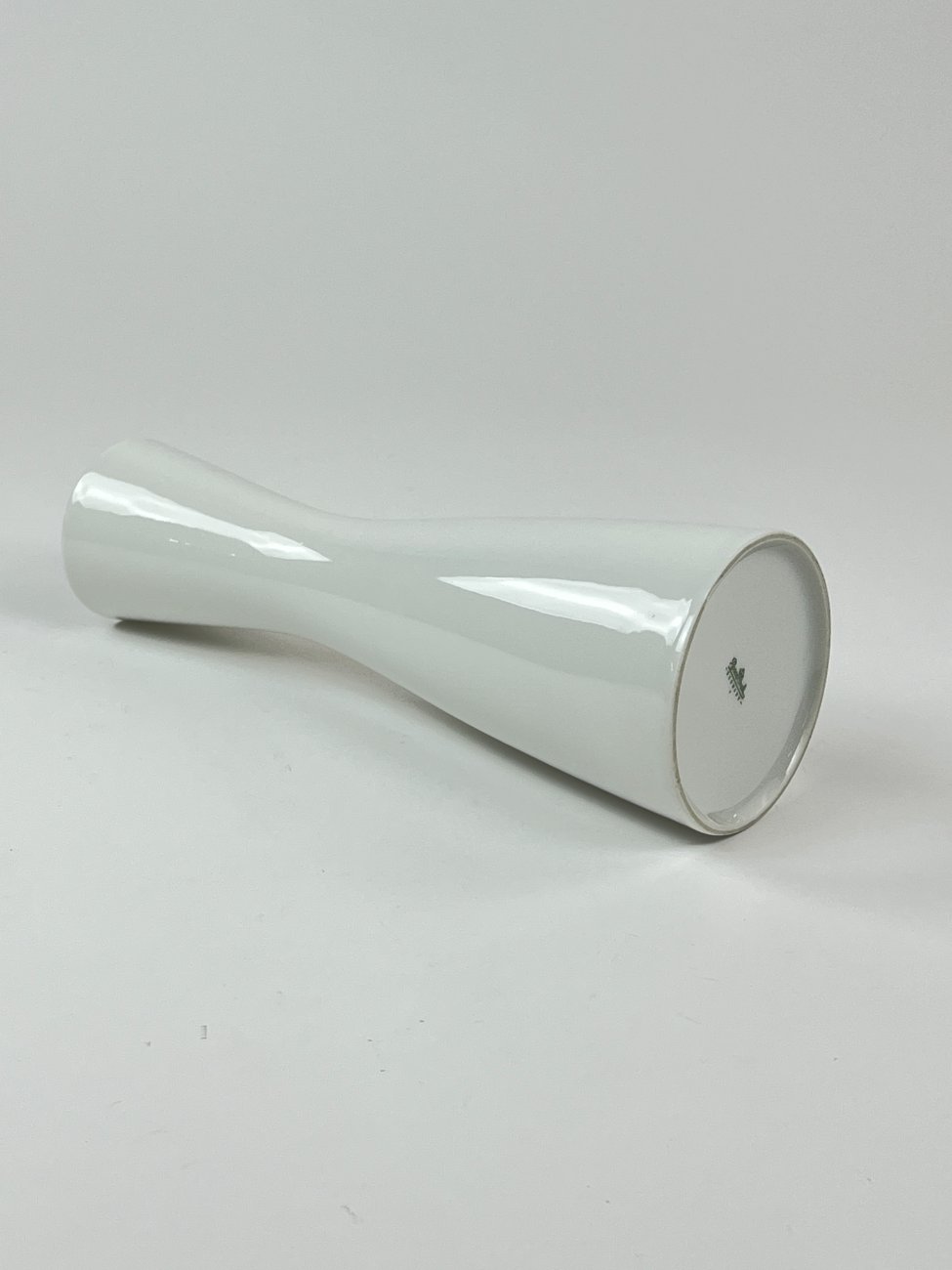 HN1146-rosenthal-4 Porcelianinė “Rosenthal” vaza 10x10x28,5 cm