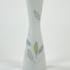 Porcelianinė “Rosenthal” vaza su spalvotais lapų atvaizdais 8x8x22 cm