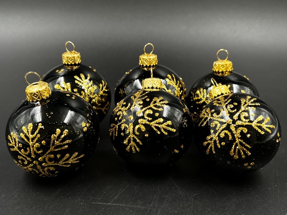 CH0134-kaledines-dekoracijos-5 Kalėdinis žaisliukas 6x6x7 cm