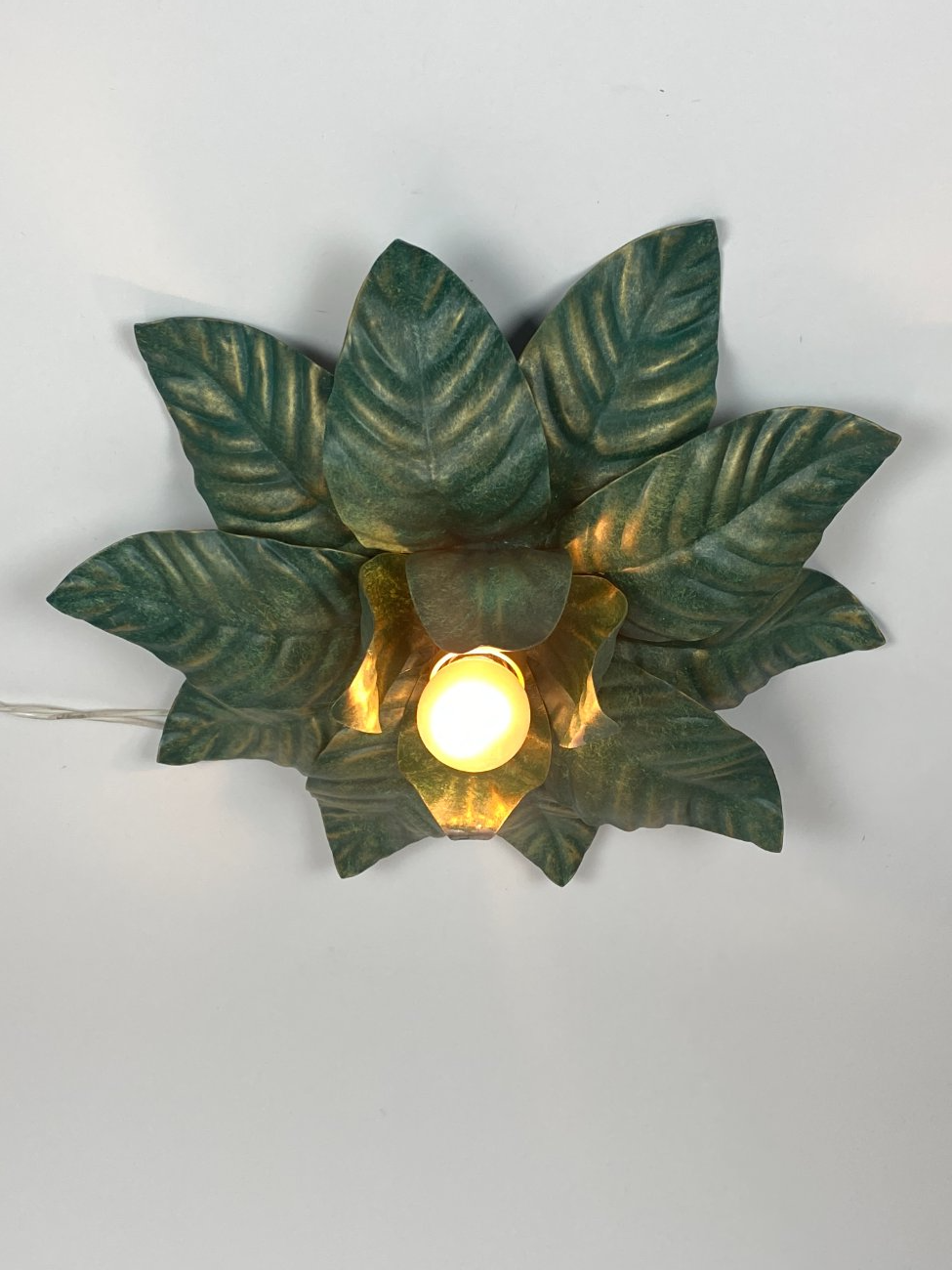 CY0365-pakabinami-sviestuvai-8 Kabinamas itališkas Florenz’ Lamp metalinis šviestuvas 37x40x12,5 cm