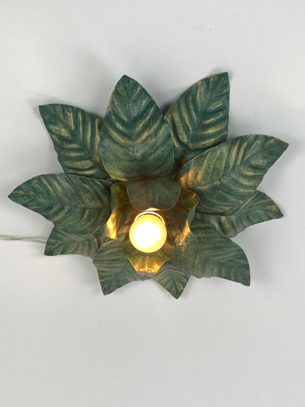 CY0365-pakabinami-sviestuvai-9 Kabinamas itališkas Florenz’ Lamp metalinis šviestuvas 37x40x12,5 cm