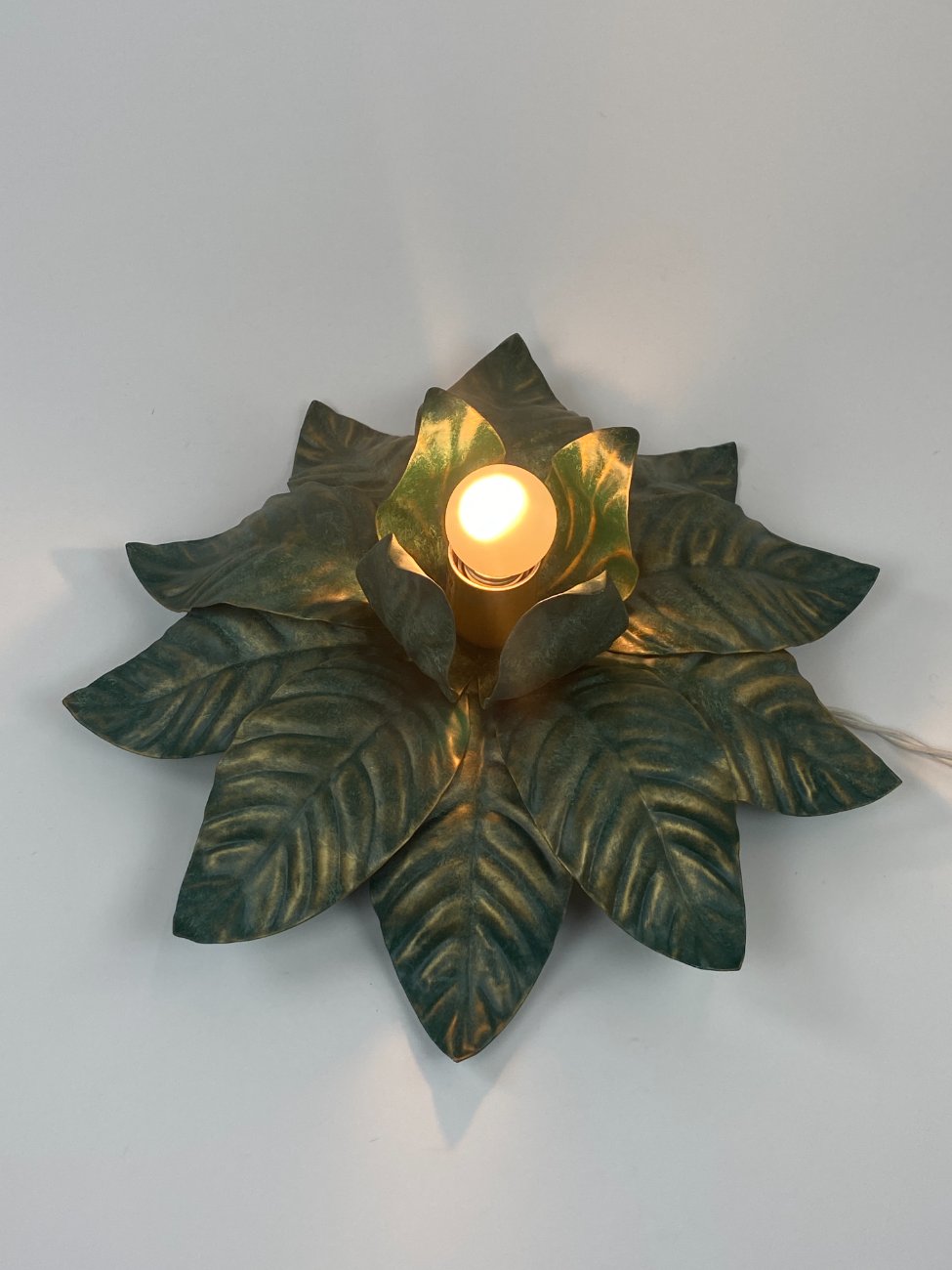 CY0366-pakabinami-sviestuvai-9 Kabinamas itališkas Florenz’ Lamp metalinis šviestuvas 38x38x13,5 cm