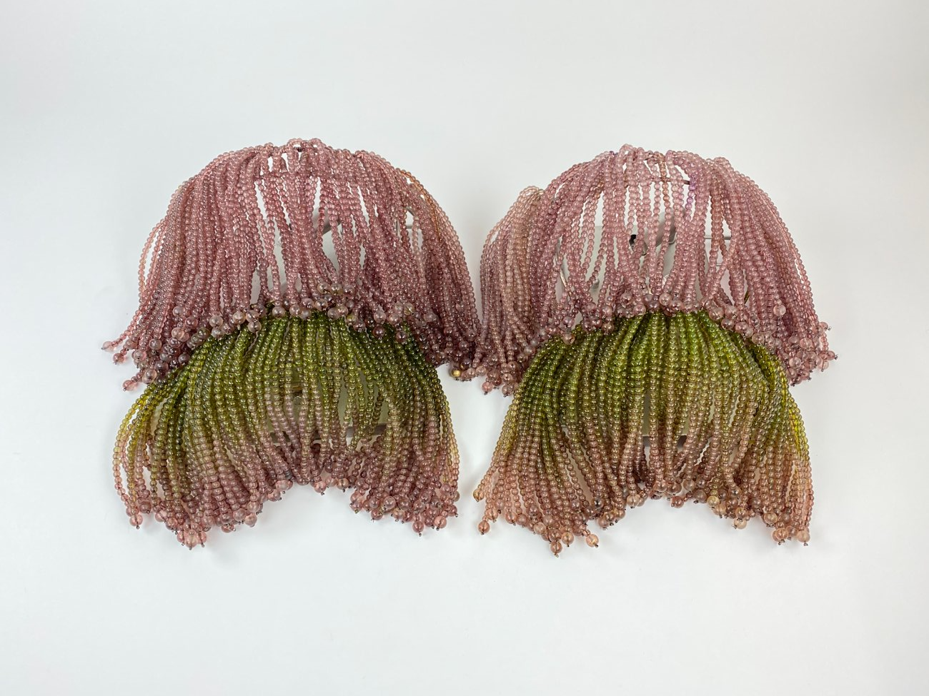 CY0387-sieniniai-sviestuvai-2 Sieniniai šviestuvai iš stiklo karoliukų 2 vnt. komplektas 15x31x35 cm