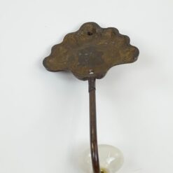 Bronzinis kriauklės formos kabliukas keramikiniu galiuku 4,5×7,5×13,5 cm