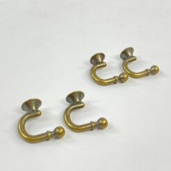 Miniatiūriniai žalvariniai kabliukai 2 vnt. komplektas 3×1,5×3 cm