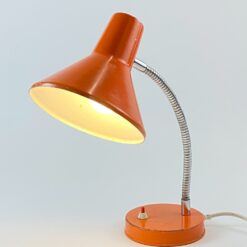 Reguliuojamas metalinis stalinis oranžinės spalvos šviestuvas 31x17x38 cm