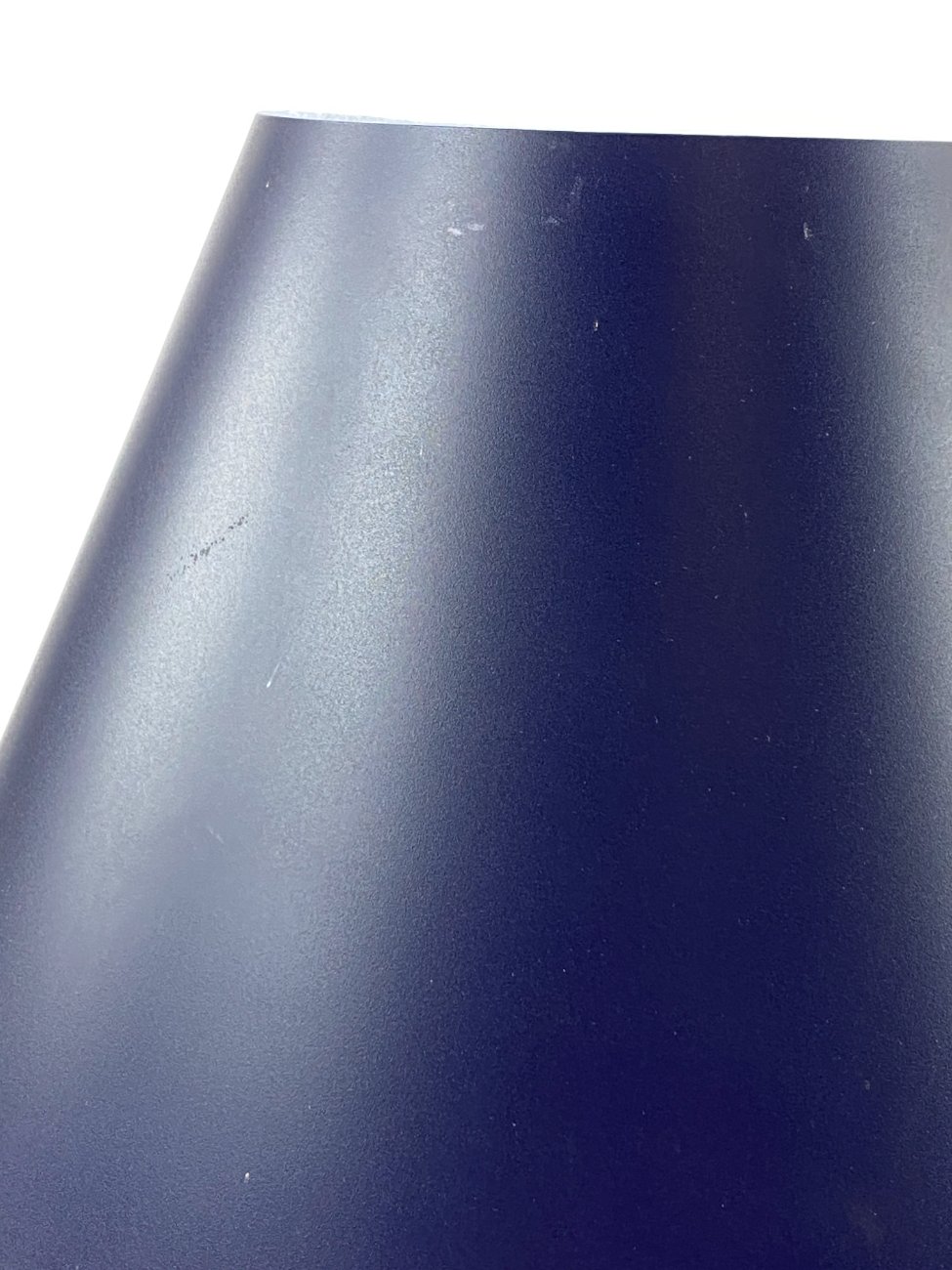 DM0197-staliniai-sviestuvai-11 Itališkas Luceplan Costanza stalinis šviestuvas 25x27x52 cm