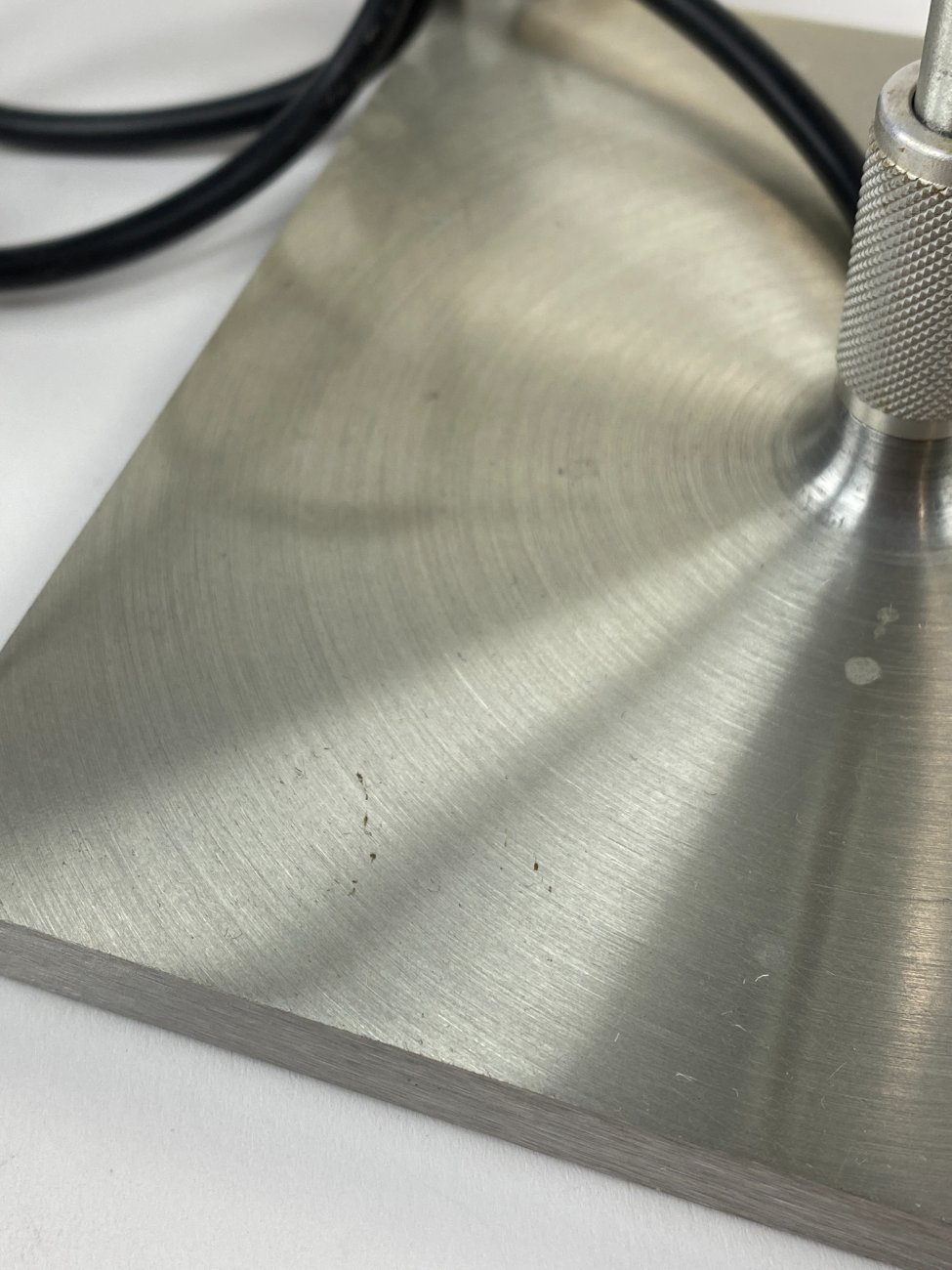 DM0197-staliniai-sviestuvai-12 Itališkas Luceplan Costanza stalinis šviestuvas 25x27x52 cm