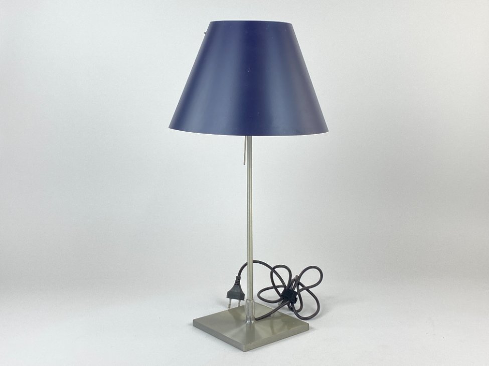 DM0197-staliniai-sviestuvai-2 Itališkas Luceplan Costanza stalinis šviestuvas 25x27x52 cm