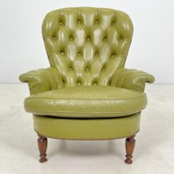 Žalios odos, chesterfield stiliaus fotelis 85x80x92 cm, 45 cm