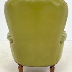 Žalios odos, chesterfield stiliaus fotelis 85x80x92 cm, 45 cm