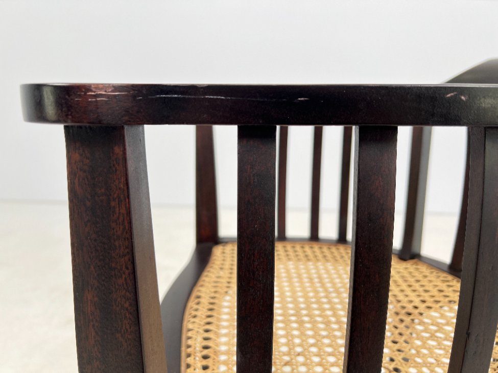 DN0269-valgomojo-kreslai-14 Raudonmedžio krėsliukas su ratanu 49x54x76 cm, 46 cm