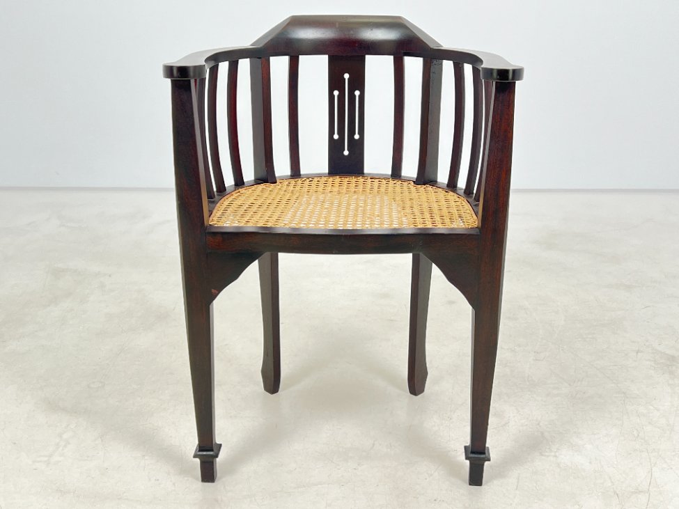 DN0269-valgomojo-kreslai-2 Raudonmedžio krėsliukas su ratanu 49x54x76 cm, 46 cm