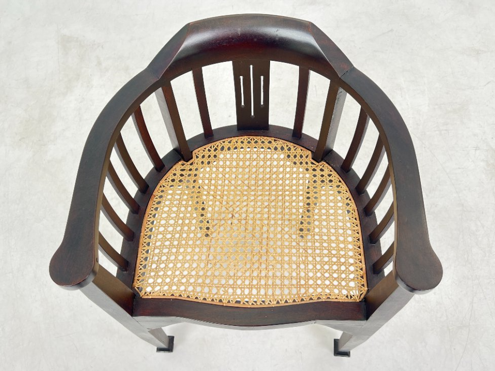 DN0269-valgomojo-kreslai-5 Raudonmedžio krėsliukas su ratanu 49x54x76 cm, 46 cm