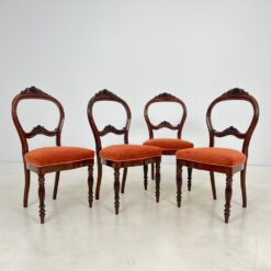 Raudonmedžio kėdės 4 vnt. Komplektas 56x50x96 cm, 48 cm