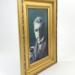 Ant medžio guašu tapytas portretas “Vyras su pypke” 4,5×31,5×45 cm