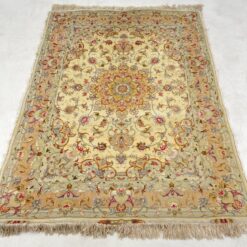 Rankų darbo vilnos ir šilko kilimas "Tabriz" 215x156x0,4 cm