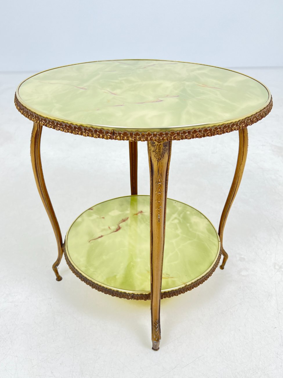 DN0319-stalai-4 Metalinis staliukas su onikso imitacijos stalviršiais 45x45x48 cm