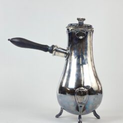 Trikojis metalinis kavinukas su medine rankena 2100 ml 14x30x31 cm