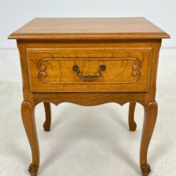 Ąžuolinės spintelės prie lovos 2 vnt. Kompletas 38x49x55 cm