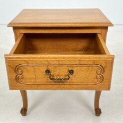 Ąžuolinės spintelės prie lovos 2 vnt. Kompletas 38x49x55 cm