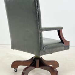 Raudonmedžio darbo krėslas su oda 68x68x95 cm, 46 cm