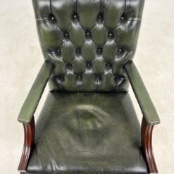 Raudonmedžio darbo krėslas su oda 68x68x95 cm, 46 cm