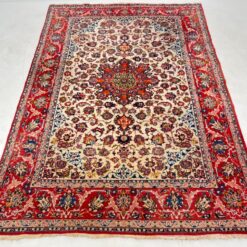 Vilnonis rankų darbo kilimas “Isfahan” 354x250x0,6 cm