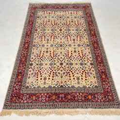 Vilnonis rankų darbo kilimas “Sarouk” 323x195x0,3 cm