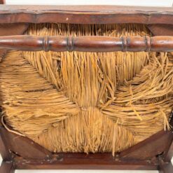 Ąžuolinis krėslas pinta šiaudine sėdimąja dalimi 52×65,5×98,5 cm, 46 cm