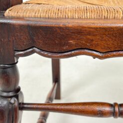 Ąžuolinis krėslas pinta šiaudine sėdimąja dalimi 52×65,5×98,5 cm, 46 cm