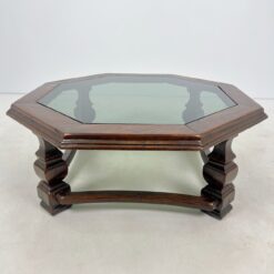 Ąžuolinis aštuonkampis staliukas stikliniu stalviršiumi 137x137x49 cm