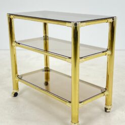 Metalinio rėmo trijų aukštų serviravimo staliukas su stiklu 42x82x74 cm