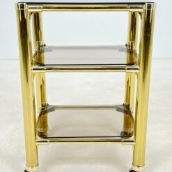 Metalinio rėmo trijų aukštų serviravimo staliukas su stiklu 42×51,5×74 cm