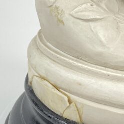 Dirbtinio akmens statula “Angelas, siunčiantis bučinį” 28x22x59 cm