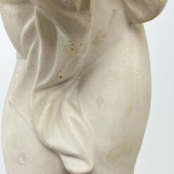 Dirbtinio akmens statula “Angelas, siunčiantis bučinį” 28x22x59 cm