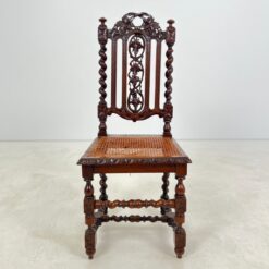 Ąžuolinė drožinėta kėdė restauracijai 49x46,5x107 cm, 47 cm