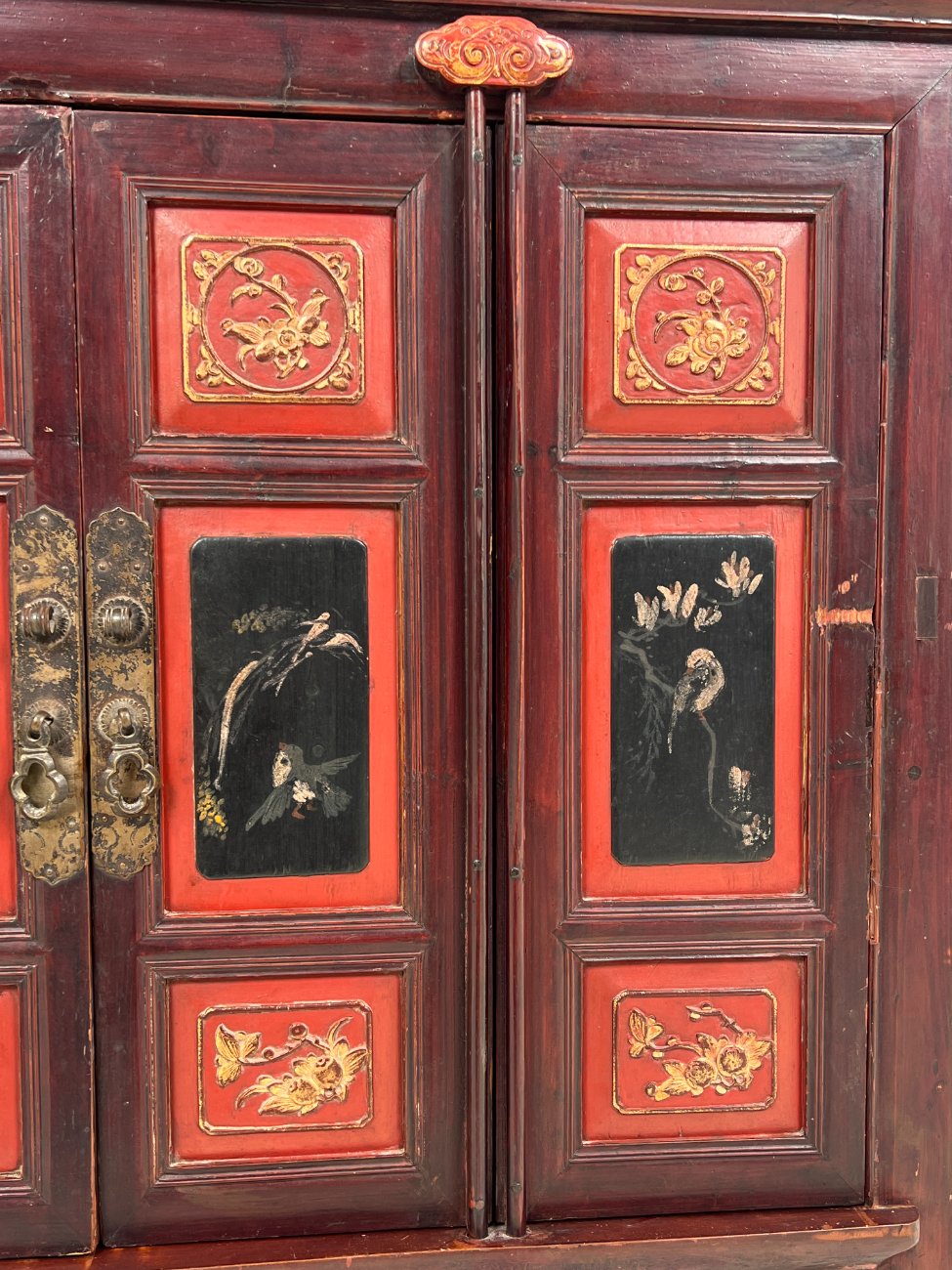 DN0419-komodos-10 Rytietiška keturių durų komoda 50x95x89 cm