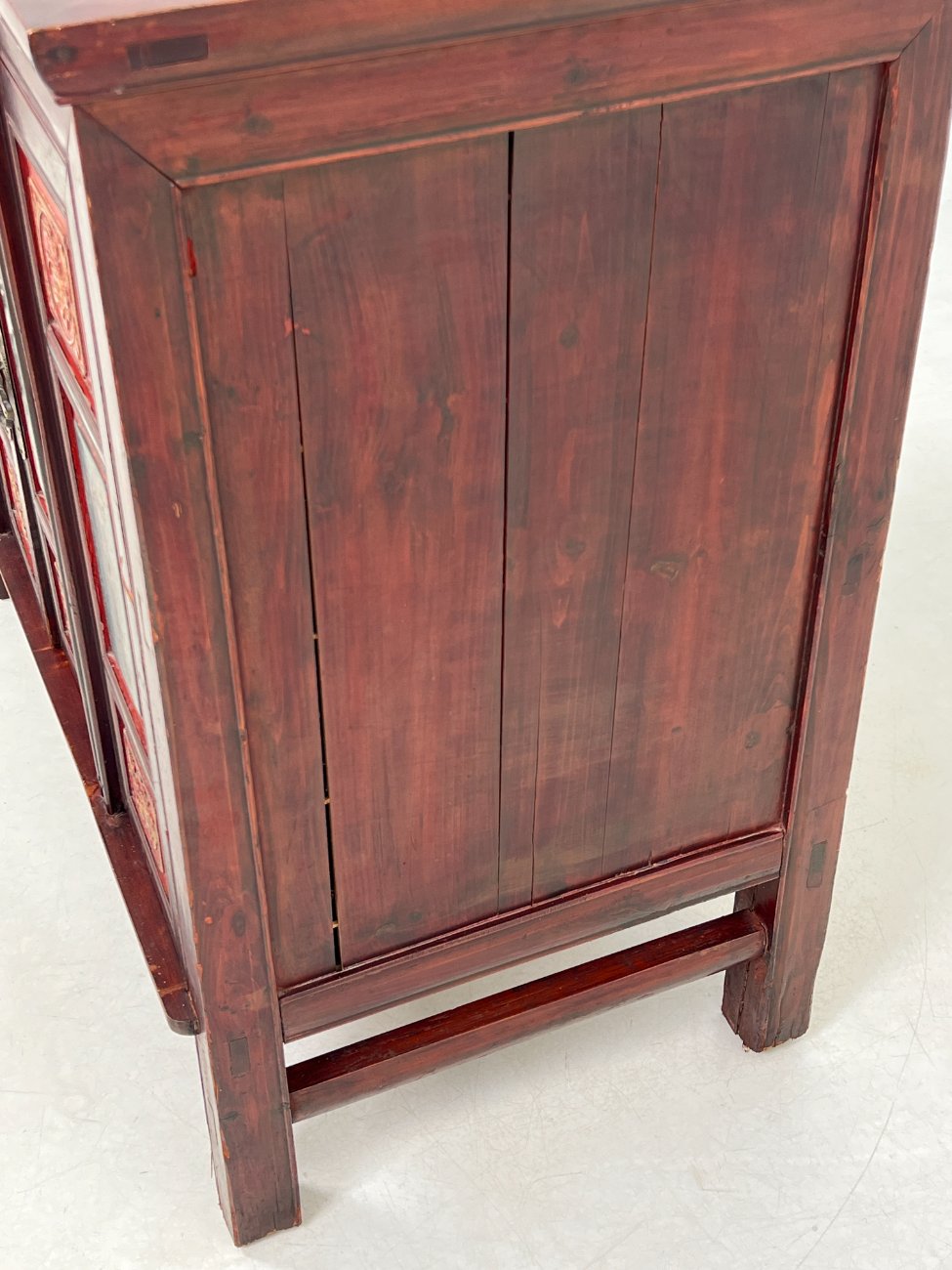 DN0419-komodos-20 Rytietiška keturių durų komoda 50x95x89 cm