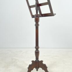 Reguliuojamo aukščio ąžuolinis natų stovas 50x50x127(+33) cm