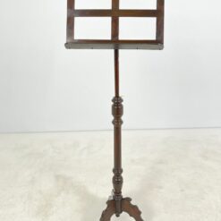 Reguliuojamo aukščio ąžuolinis natų stovas 50x50x127(+33) cm