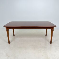 Išskleidžiamas riešutmedžio valgomojo stalas 95x191(+50)x76 cm