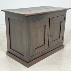 Ąžuolinė komoda 49x90x66 cm