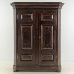 Ąžuolinė dviejų durų rūbų spinta 56x158x196 cm