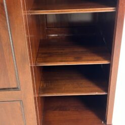 Prancūziška “Grange” TV komoda su transformuojamomis durimis 70x223x141 cm