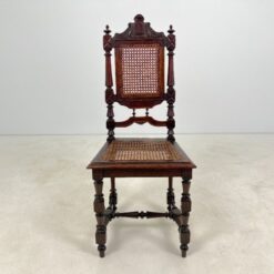 Senovinė drožinėta ąžuolinė kėdė su ratanu 50x46x109 cm, 47 cm