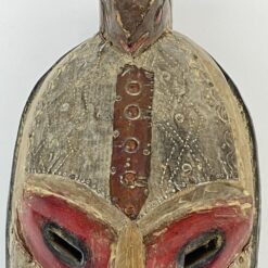 Pakabinama medinė afrikietiška kaukė su metalo apkaustais 11x20x42 cm