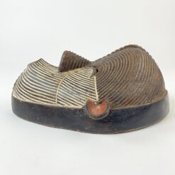 Pakabinama medinė afrikietiška Kongo Respublikos Kifwebe kaukė 12x24x29 cm