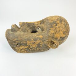 Pakabinama medinė afrikietiška kaukė 22x22x40 cm