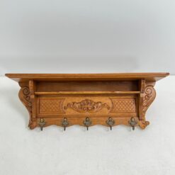 Ąžuolinė sieninė kabykla su penkiais žalvariniais kabliukais 20x91x32 cm